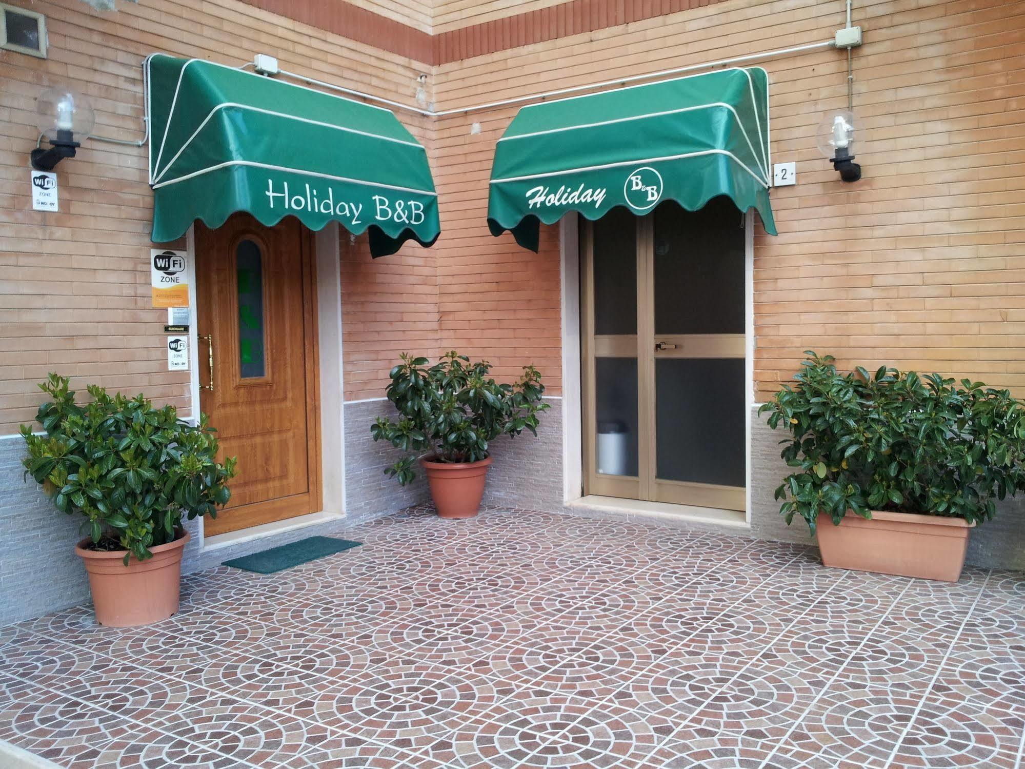 Holiday B&B Vico Del Gargano Exterior foto